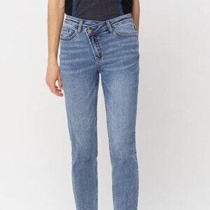 Judy Blue Cross Over Medium Wash